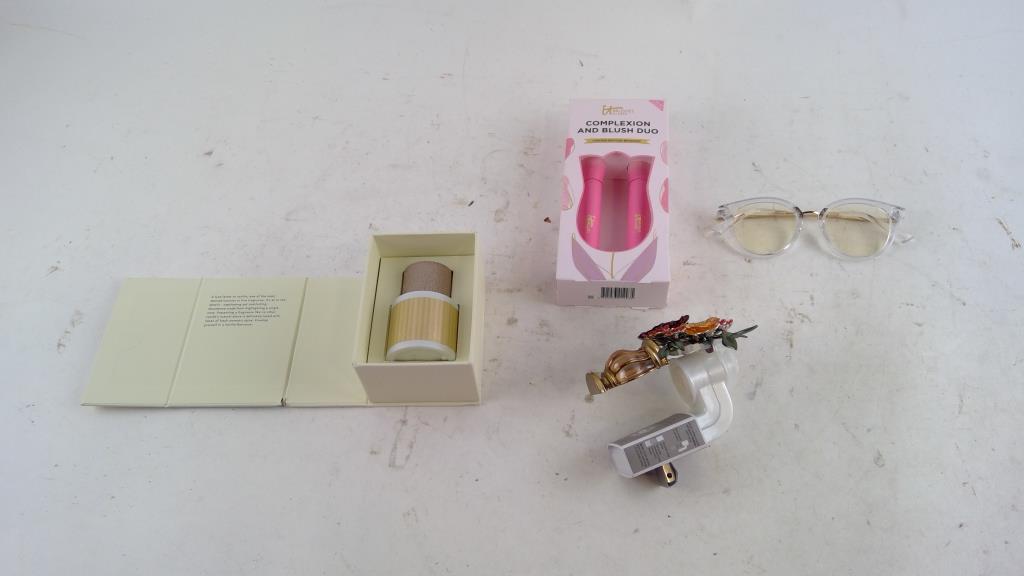 Glasses And More 4 Pieces