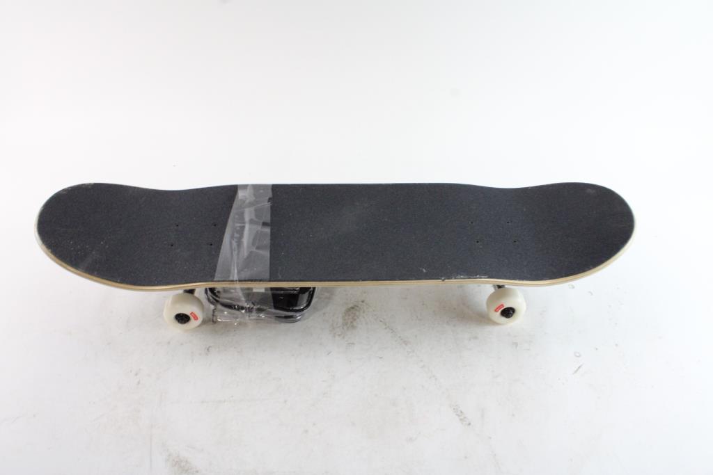 Globe Complete Skateboard | Property Room