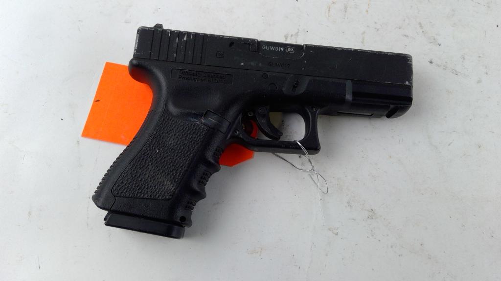 Glock 19 Airsoft Pistol