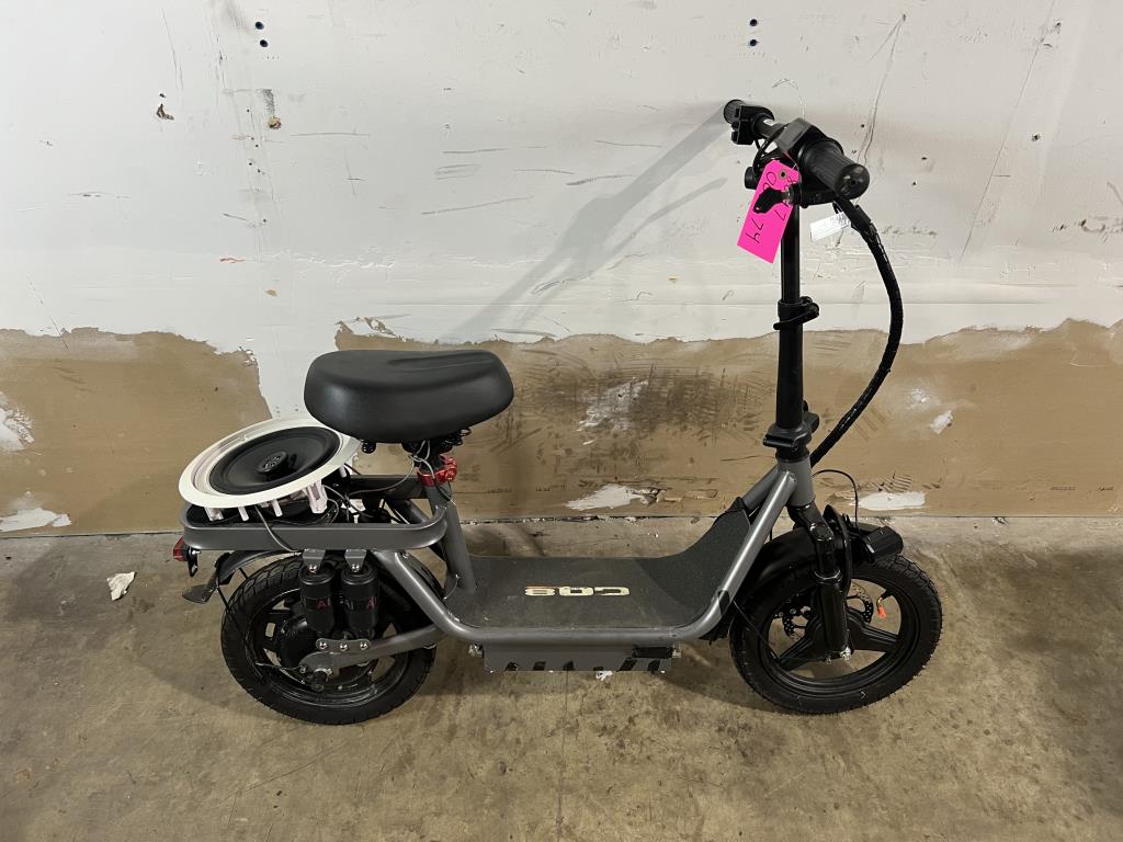 GO8 E-Bike