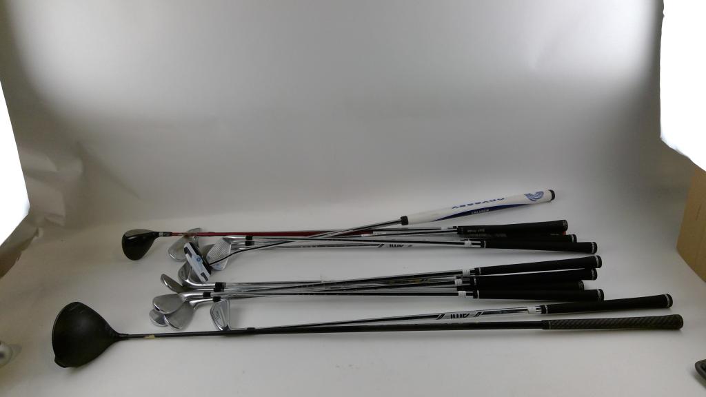Golf Clubs 10+ Pieces