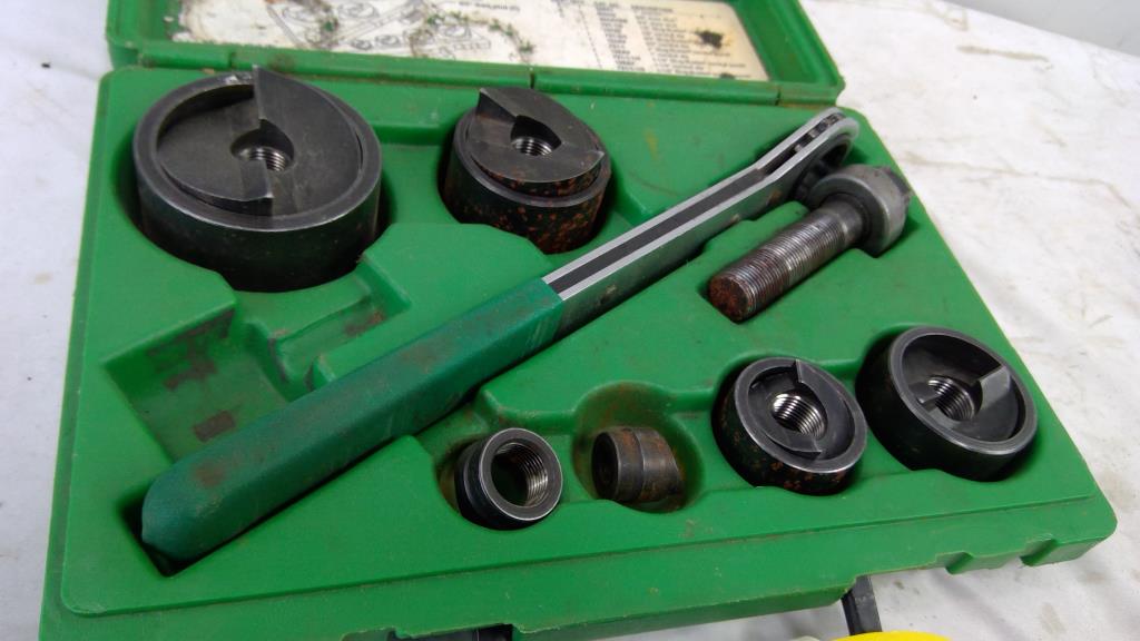 Greenlee SlugBuster Knockout Punch Set With Wrench Driver For 1/2"-2" Conduit