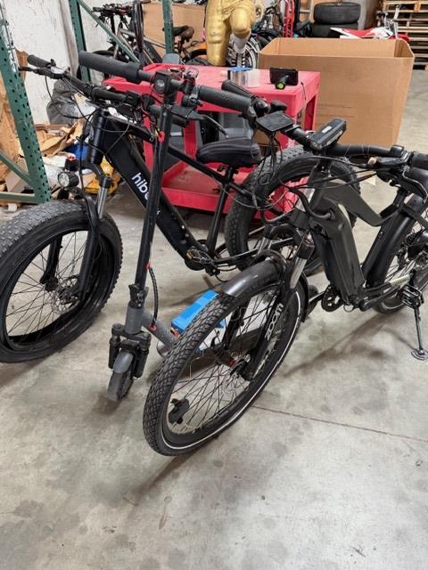 Group Of 2 Used E-Bikes And 1 EScooter
