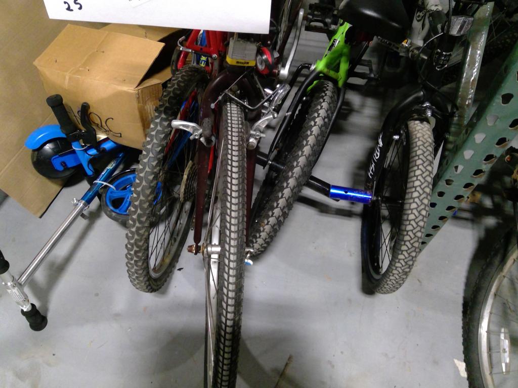 Group Of 4 Used Bikes And 2 Scooters