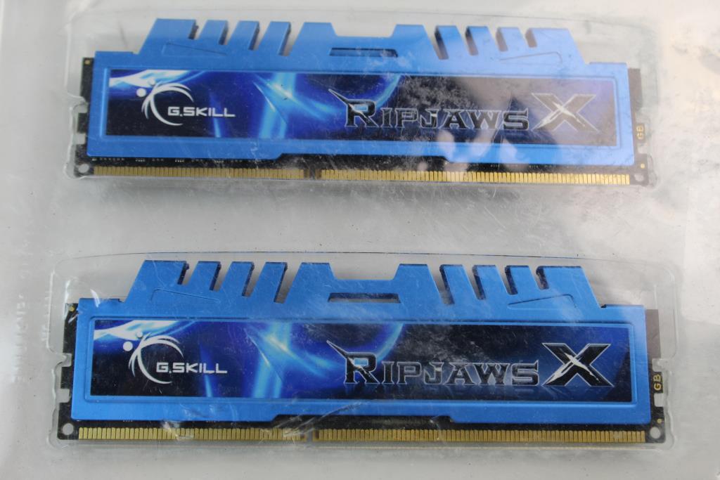 Kit Mémoire RAM 16 Go G.Skill RipjawsX DDR3 1600MHz - 2x8 Go PC3-12800 Pour Intel/AMD, Neuf
