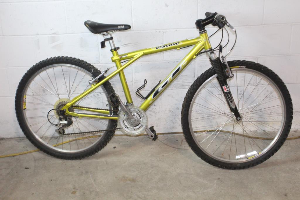 GT Mountain Bike Property Room