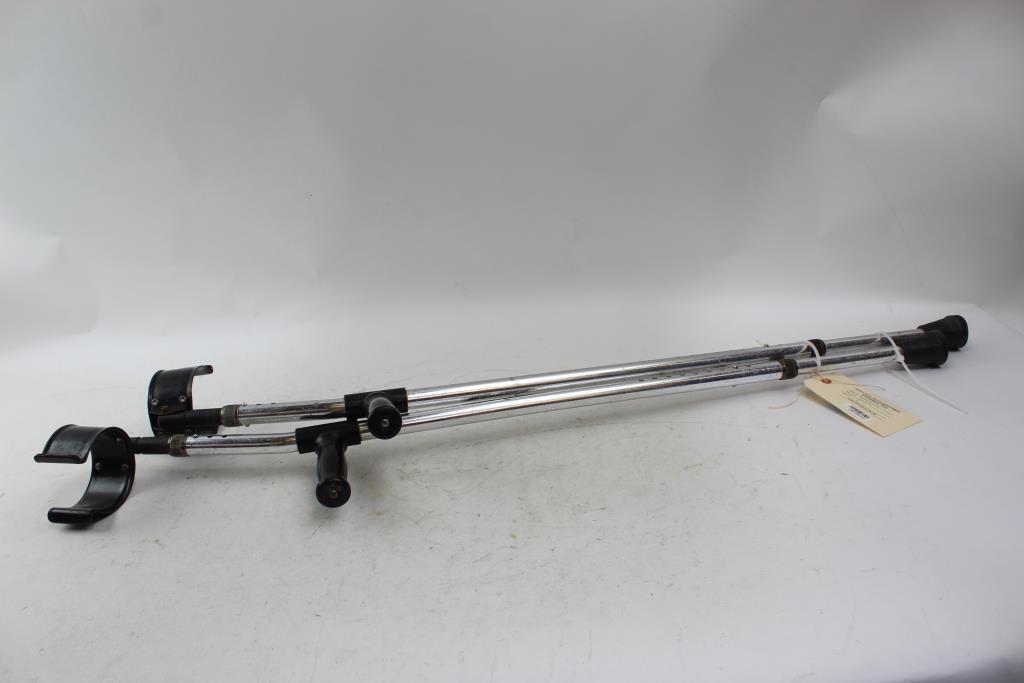 Guardian Forearm Crutches Property Room