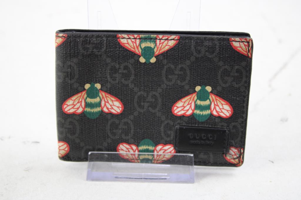 Gucci Bi Fold Wallet - Doublechecked By Entrupy