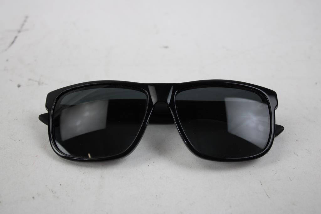 Gucci Black Sunglasses