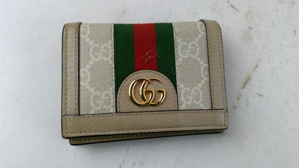 Gucci Designer Wallet - Doublechecked By Entrupy
