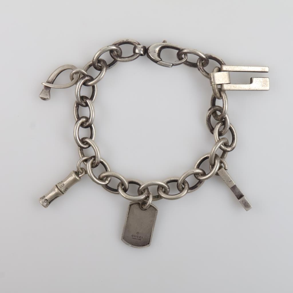 Gucci Silver Dog Tag Charm Bracelet