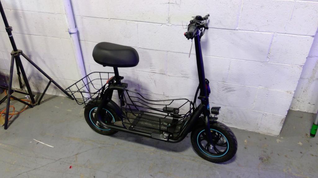 Gyroor C1 Pro Electric Scooter