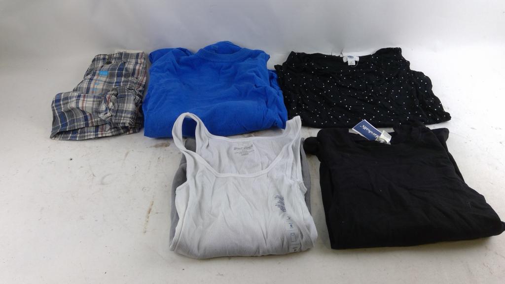 Hanes Shirt And More 5+ Pieces