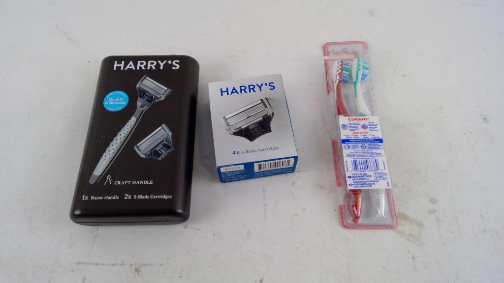 Harry Razor And More 3 Pieces | Property Room