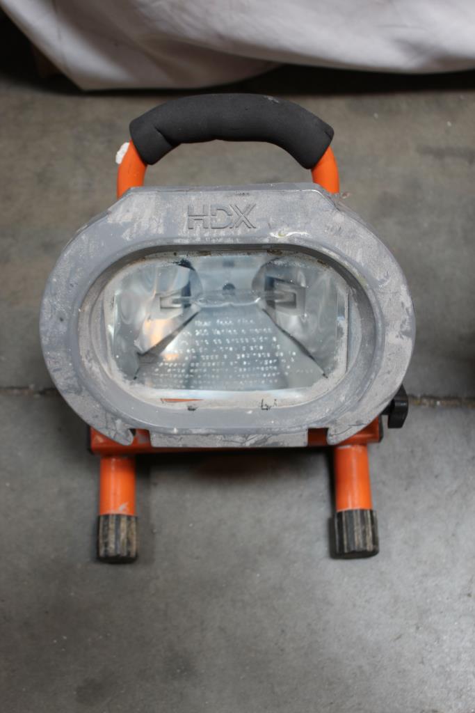 Hdx Work Lights, Stanley Spotlight And Unknown Brand Worklight 4 Items