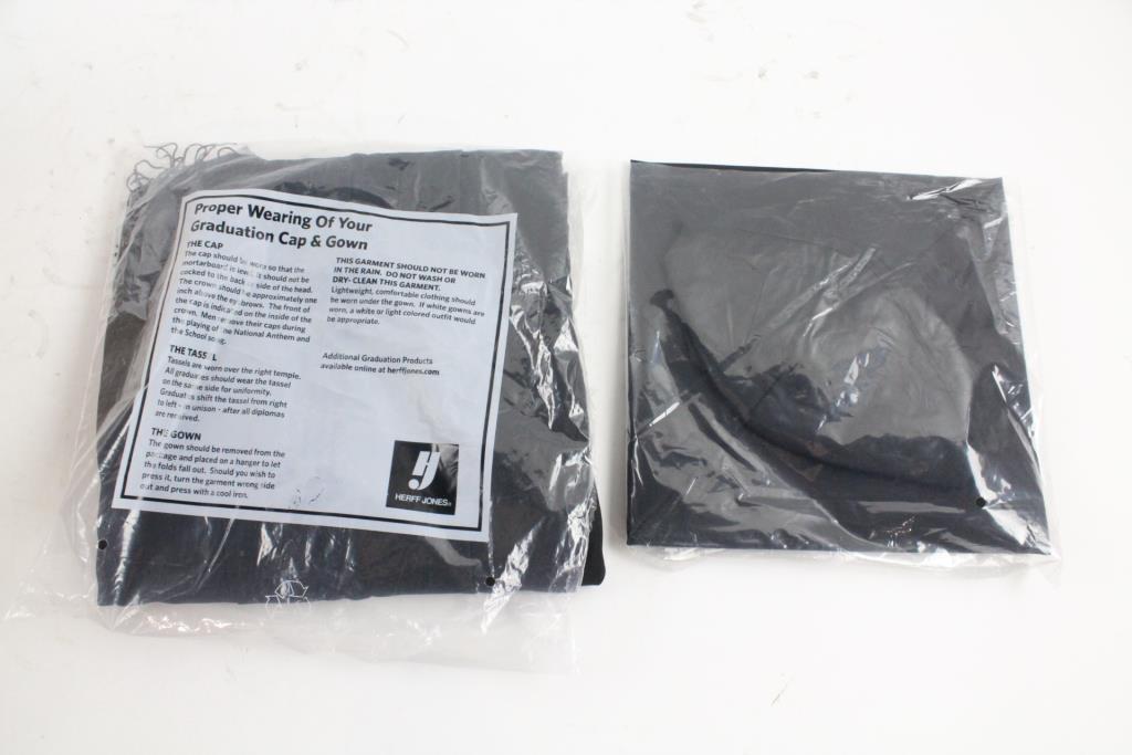 Herff Jones Graduation Cap And Gown, Size 5'11"/6', 2 Pieces Property