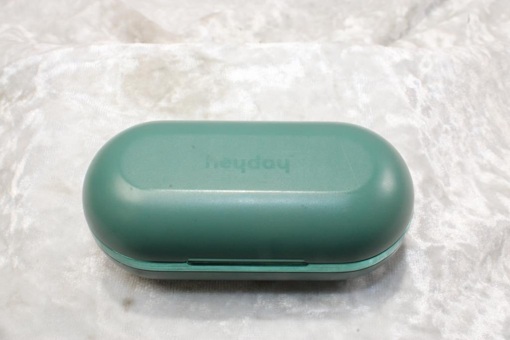 Heyday TW15 Bluetooth Wireless Earbuds With Charging Case Property Room