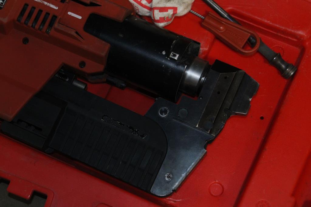 Hilti Fully Automatic Powder Actuated StandUp Fastening System