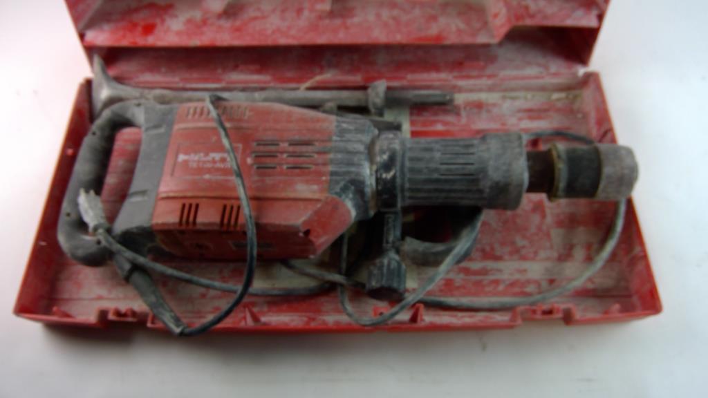 Hilti TE 905AVR Jack Hammer Property Room