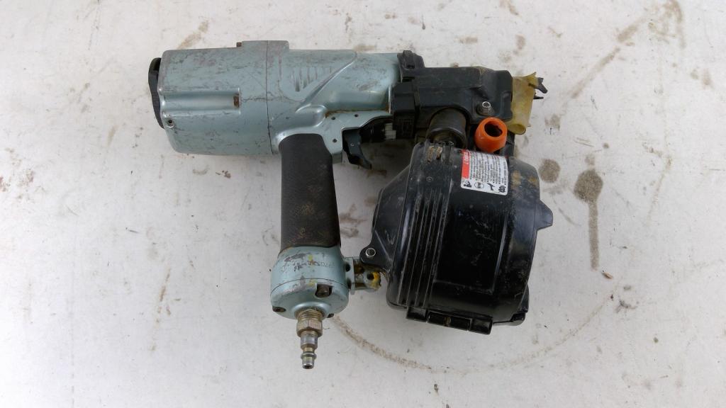 Hitachi Coil Nailer