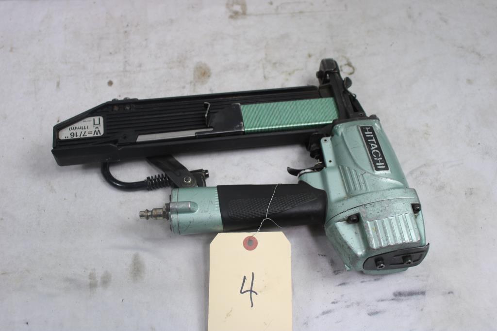 Hitachi Nail Gun
