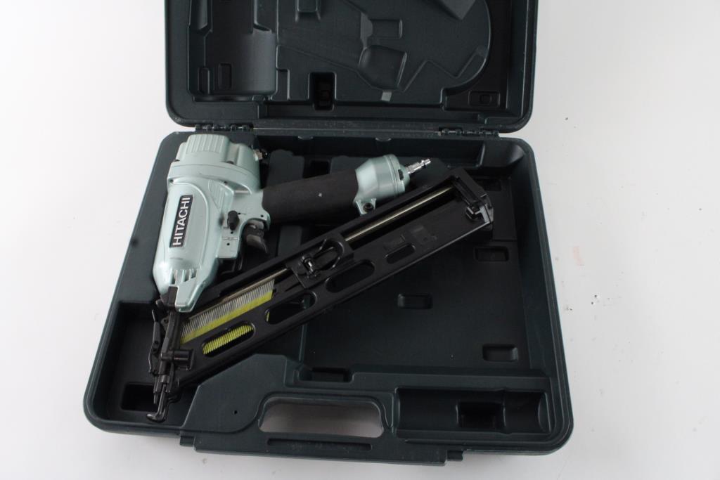 Hitachi Pneumatic Finish Nailer Property Room