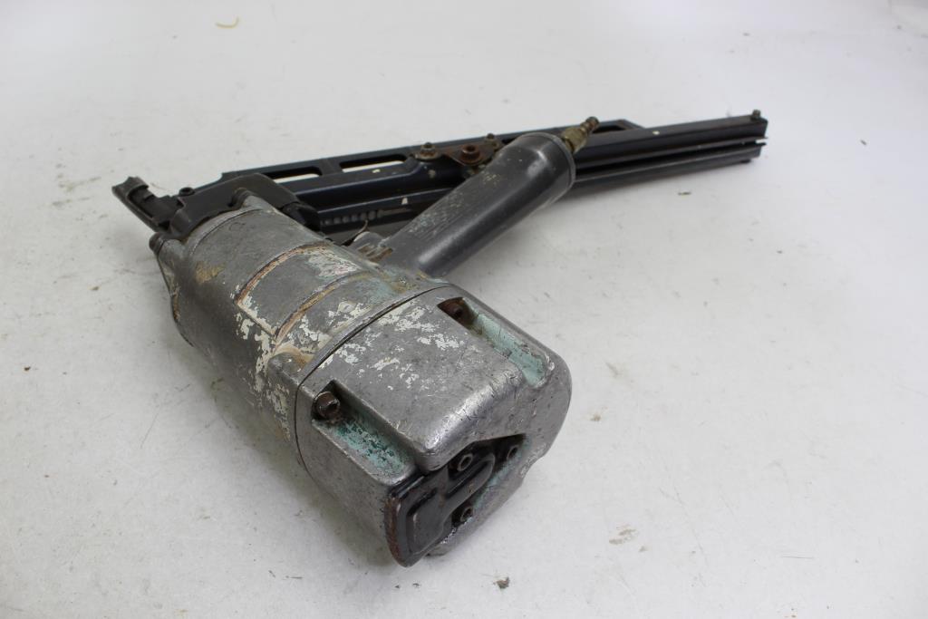 Hitachi Strip Nailer Gun Property Room