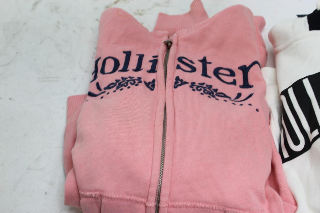 Hollister Women\u0027s Sweaters, 2 Pieces