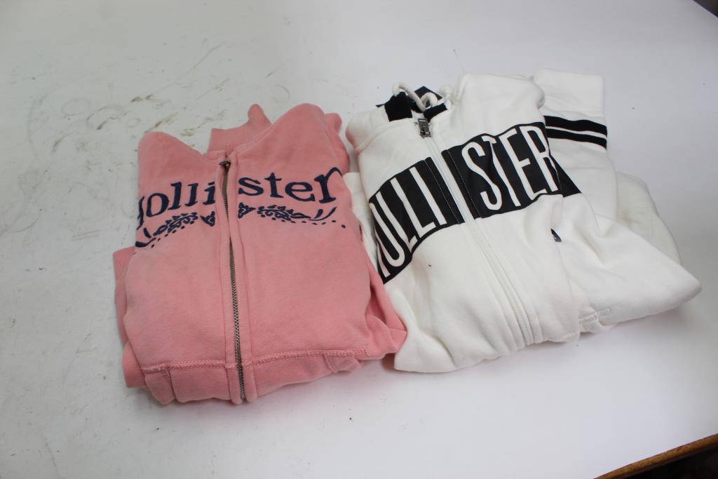 Image 1 of 3. Hollister Women\u0027s Sweaters