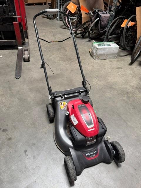 Honda Gas Powered Lawn Mower