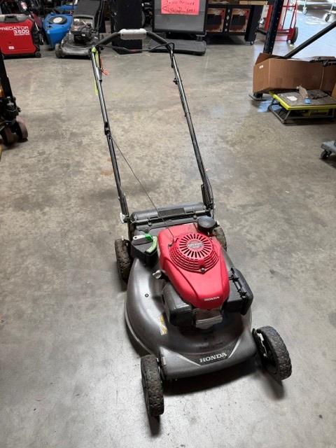 Honda Gas Powered Lawn Mower