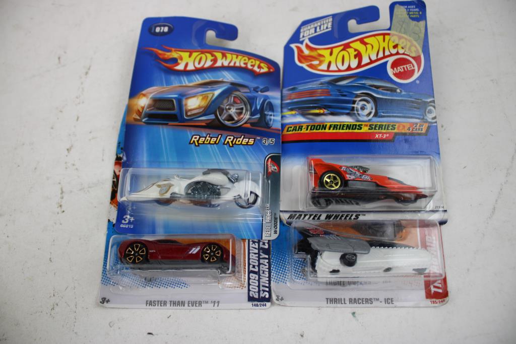 Hot Wheels Mad Splash, Dragtor, Tread Air & More 7 Pieces