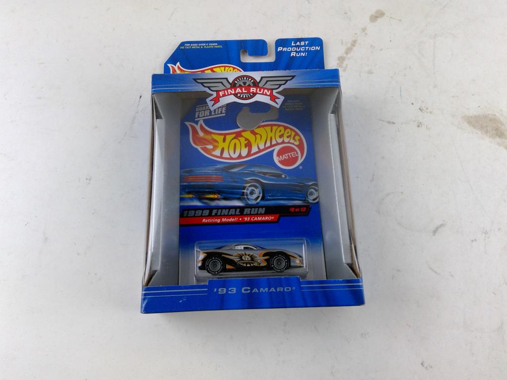 Hotwheels '93 Camero Car