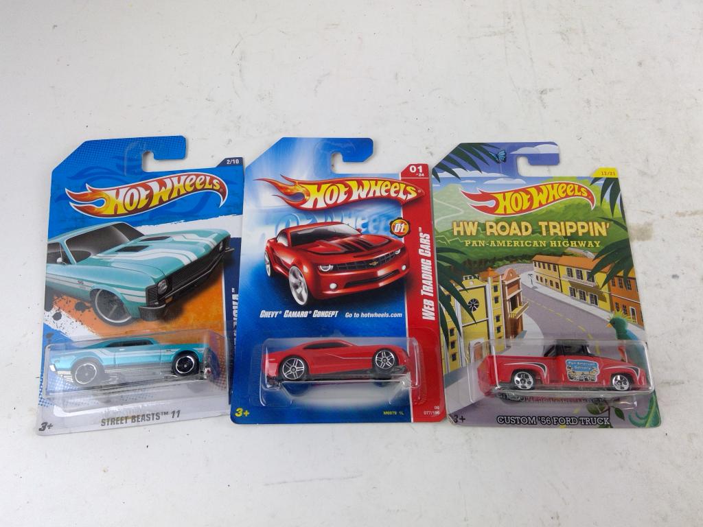 Hotwheels Cars 3 Pieces