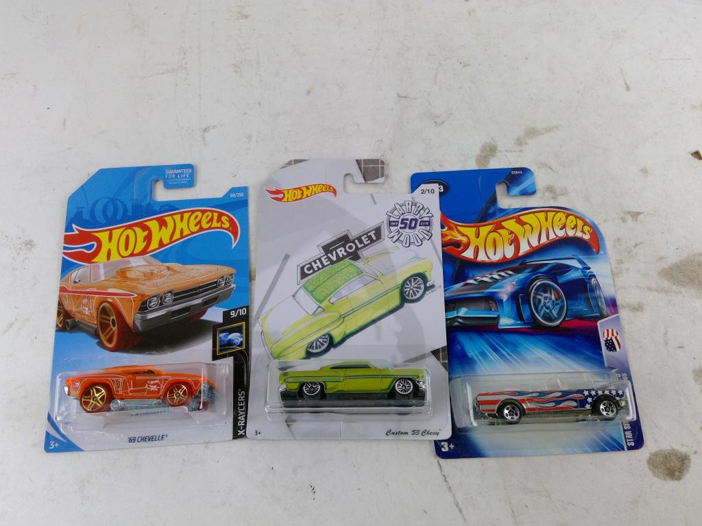 Hotwheels Cars 3 Pieces
