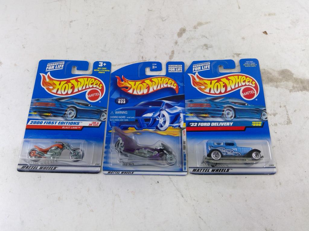Hotwheels Cars 3 Pieces