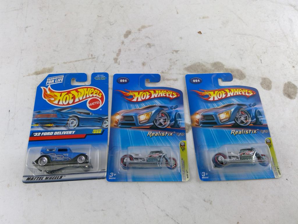 Hotwheels Cars 3 Pieces