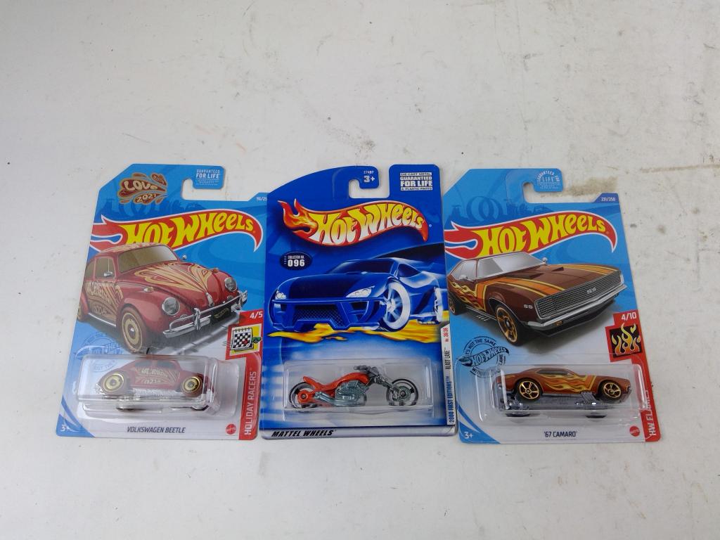 Hotwheels Cars 3 Pieces
