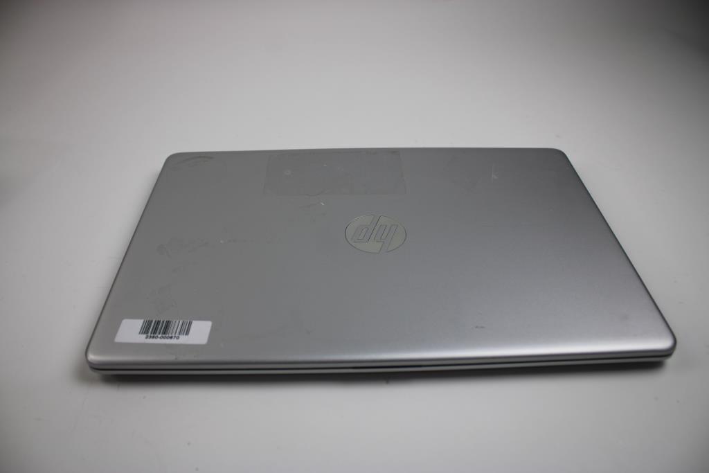 HP  Laptop 15"