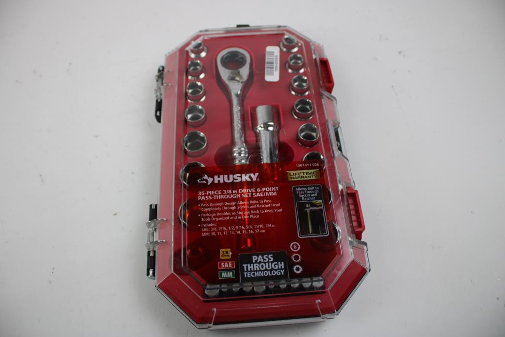 Husky 35-Piece 3/8" Drive 6-Point Pass-Through Set SAE/MM