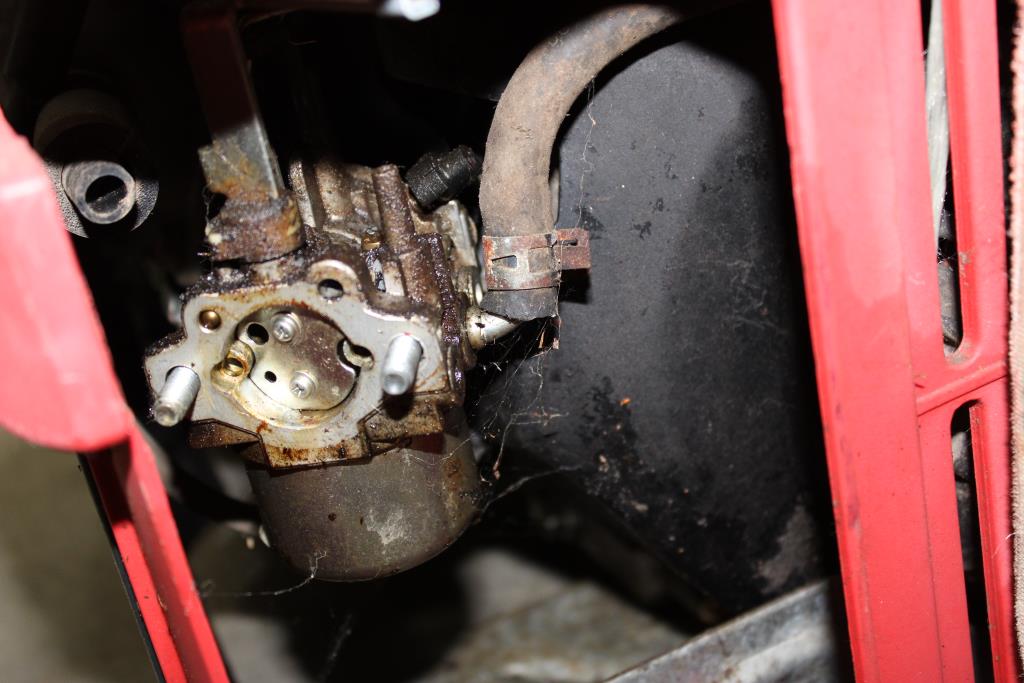 Husky Generator 1850 Watts Property Room