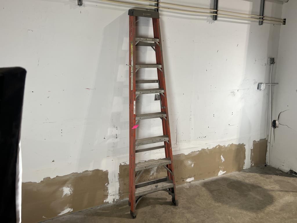 Husky Ladder