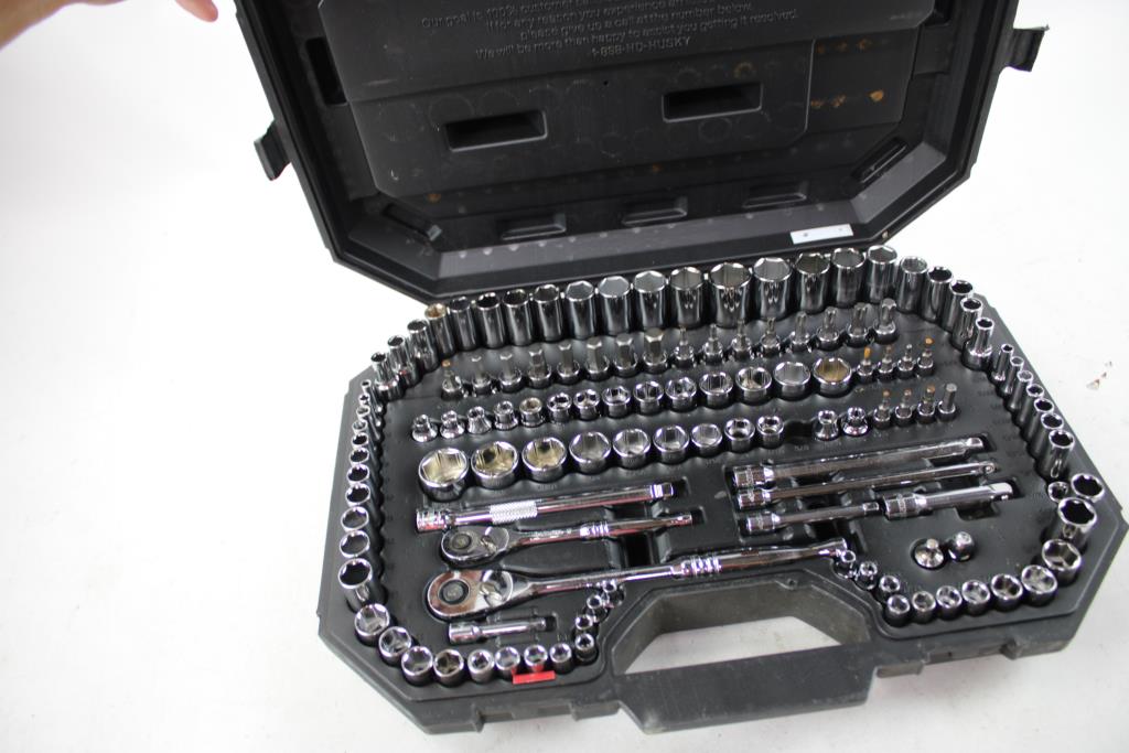 Husky Mechanics Tool Set With Pro Access Ratchets 1/4" And 3/8" Drive