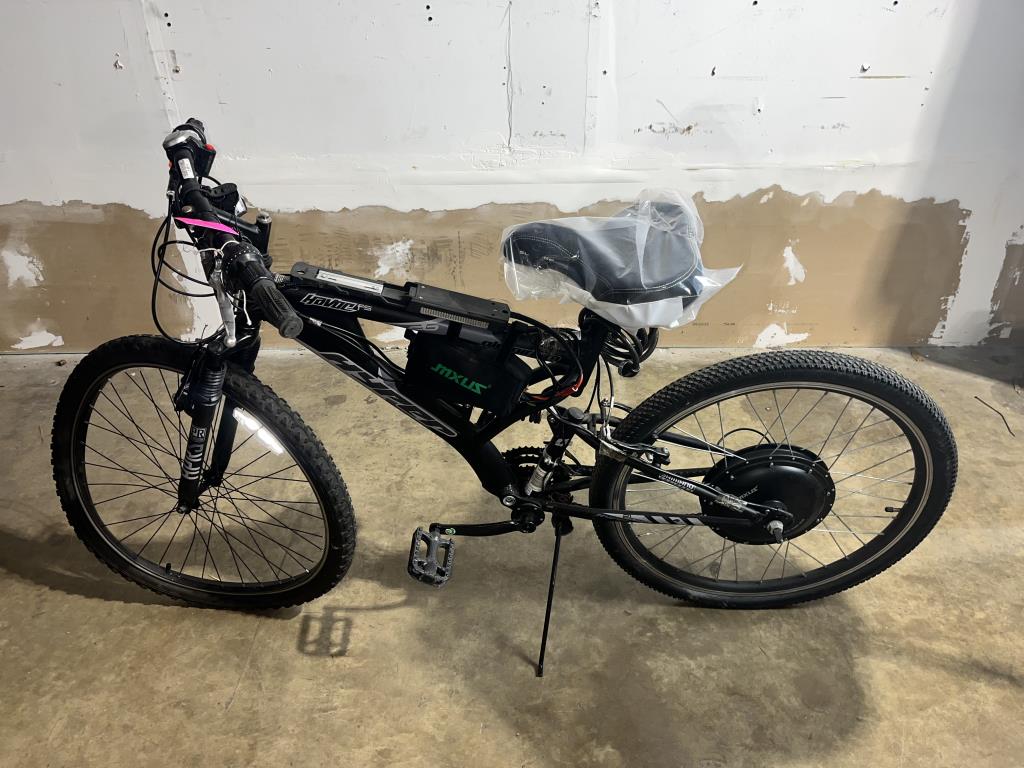Hyper E-Bike