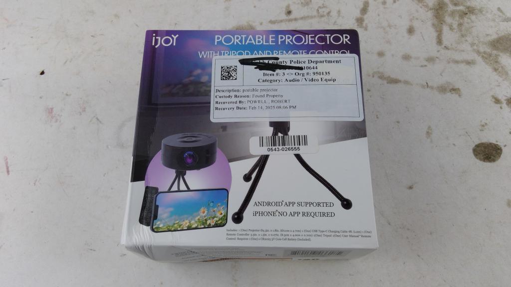 IJoy Portable Project W/ Tripod And Remote Control