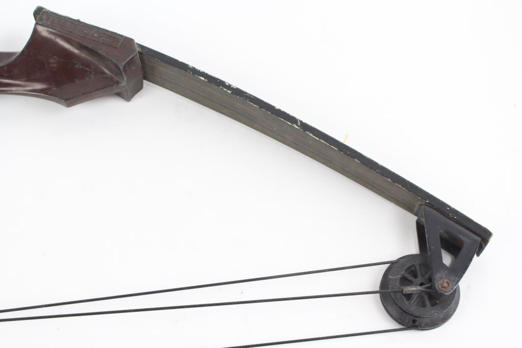 Indian Stalker Compound Bow Property Room