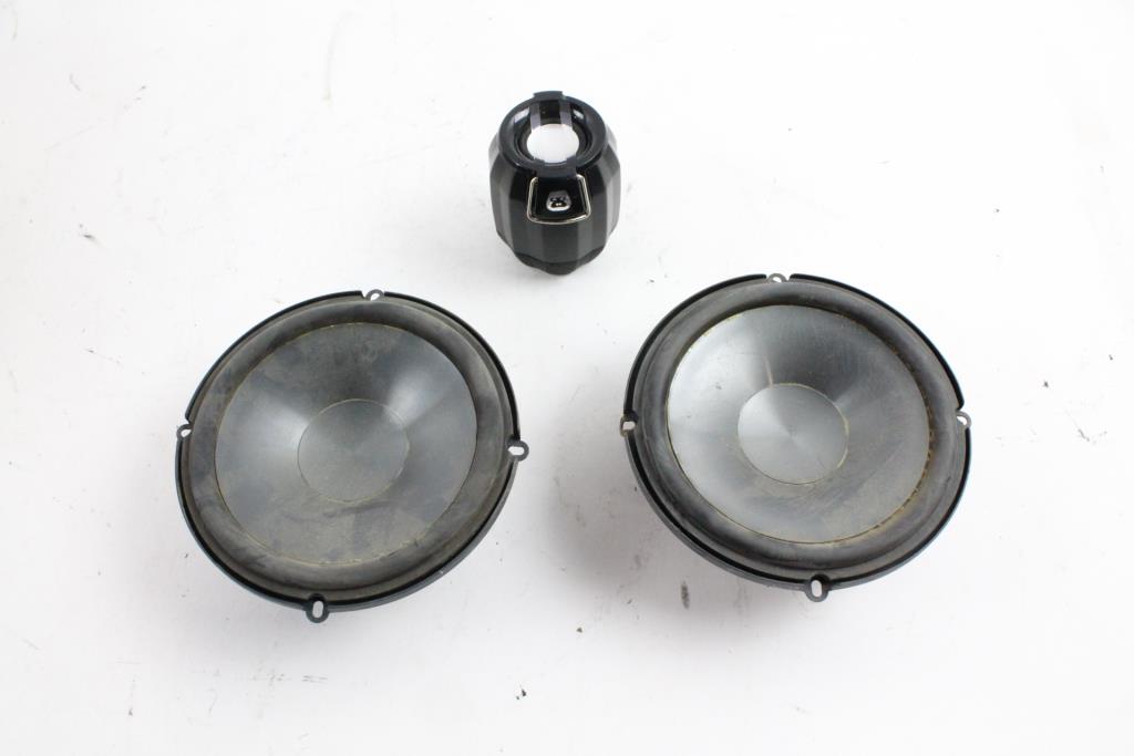 Infinity Car Speakers And More, 3 Pieces Property Room