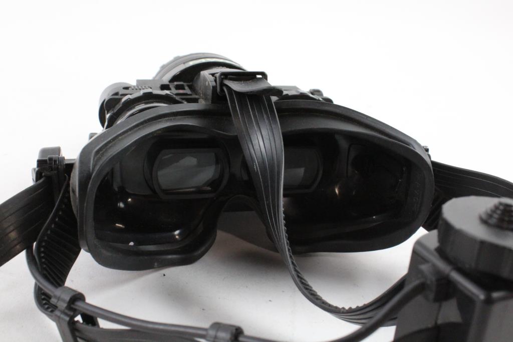 Infinity Ward Modern Warfar 2 Night Vision Goggles Property Room