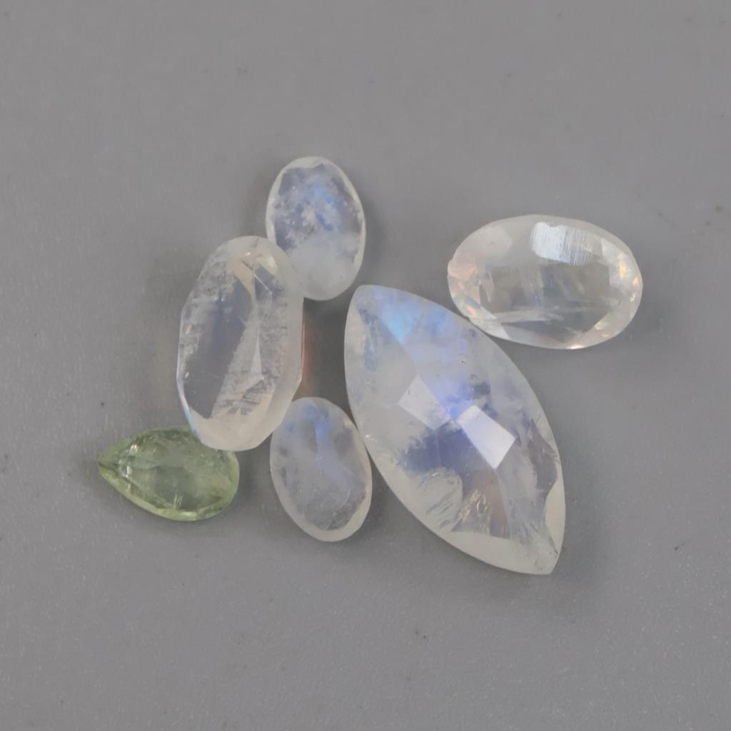 Iridescent Loose Jewelry Craft Stones, 5+ Pieces