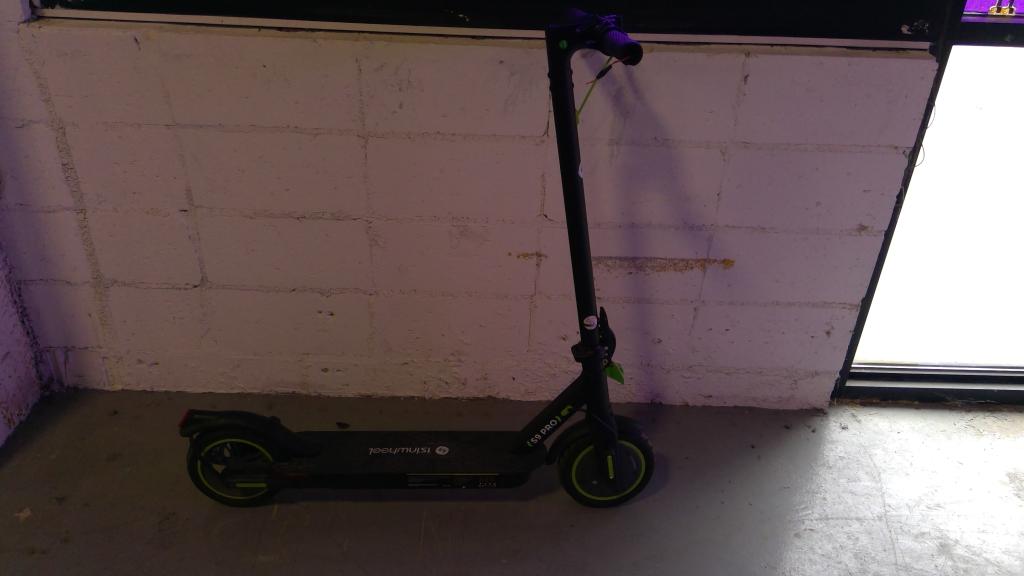 Isinwheel S9 Pro Electric Scooter